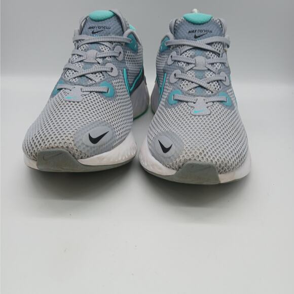 Nike Renew Run Running Sneakers Athletic Sky Gray Hyper Turquoise Size 10 - Picture 2 of 11